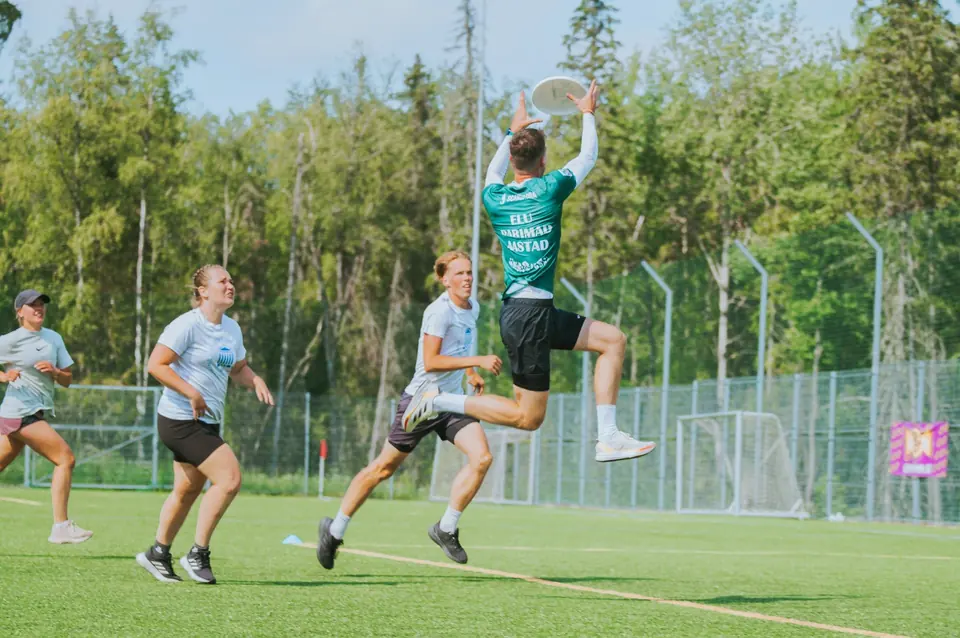 Ultimate Frisbee